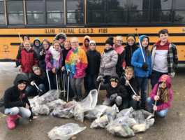 ICGS Student Council Helps with River Clean-Up